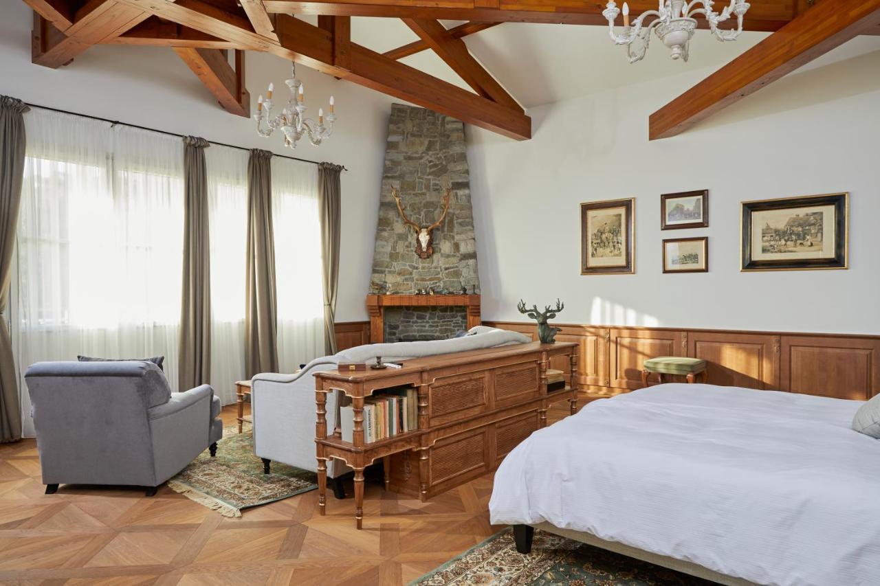 Chateau De Clotte & Suites Les Salles-de-Castillon Exteriör bild